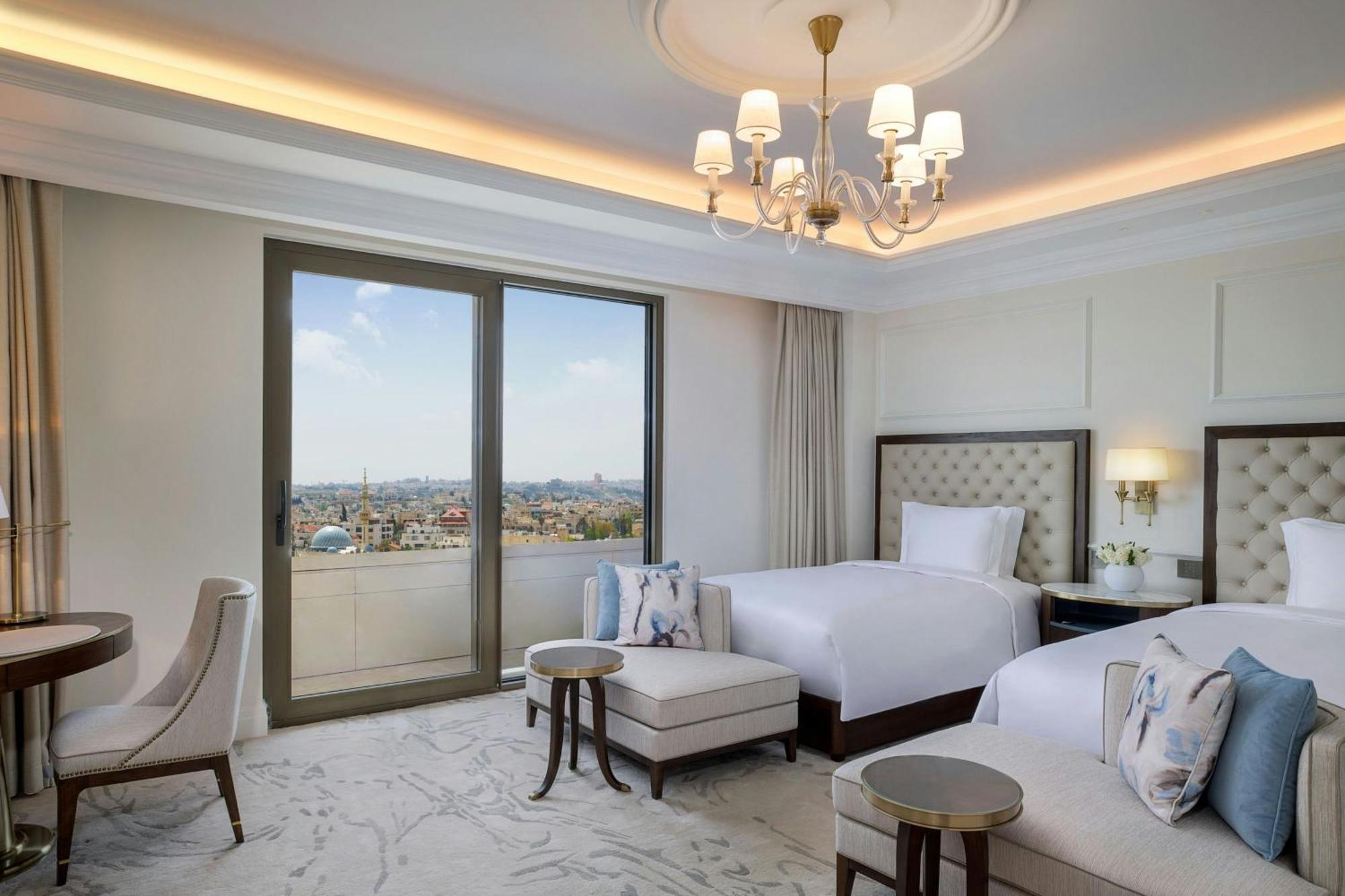 The Ritz-Carlton, Amman Hotel Buitenkant foto